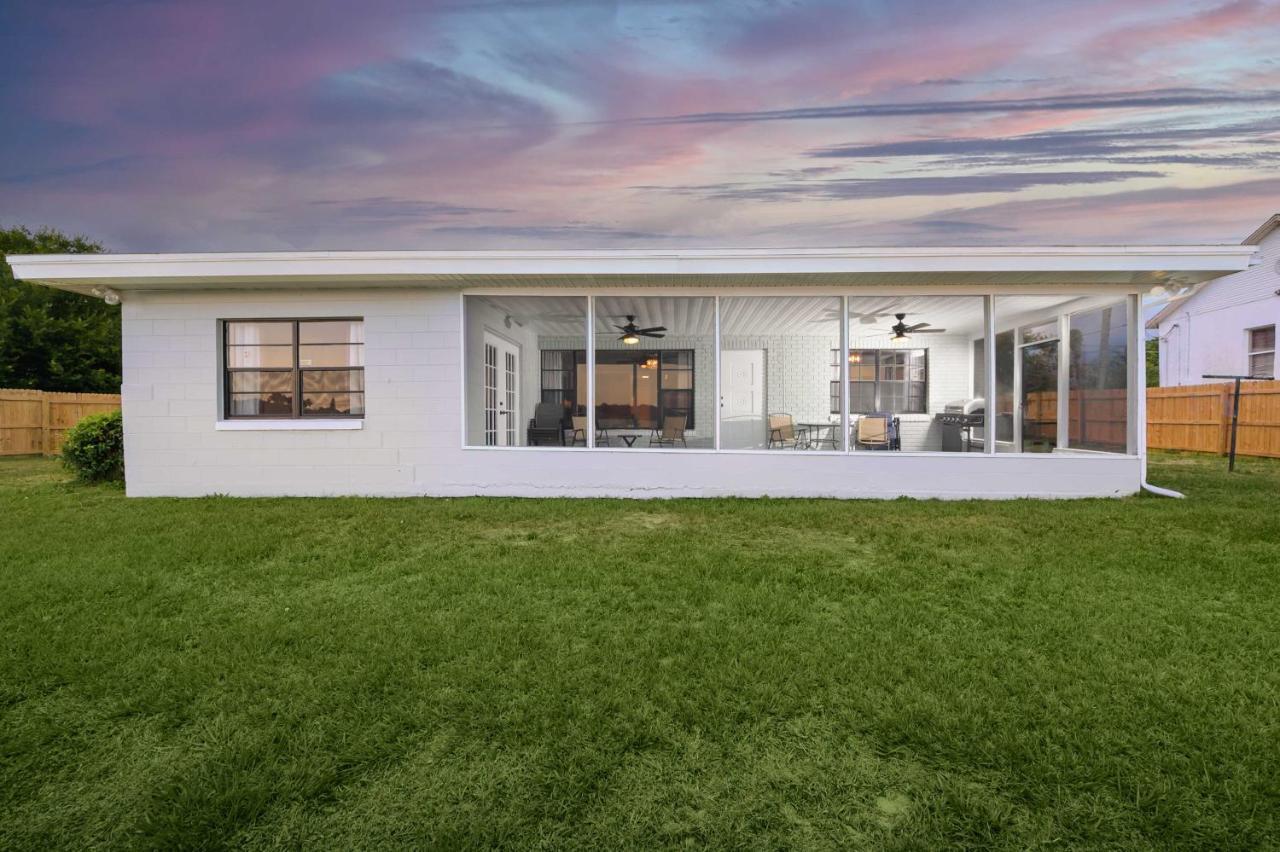 Lakefront Home With Screened Porch And Grill วินเทอร์เฮเวน ภายนอก รูปภาพ